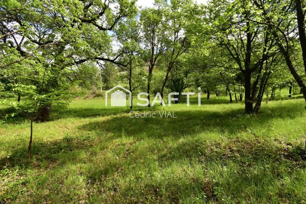 Terrain dans un esprit champêtre à Digne les Bains