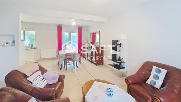 MAISON DE PLAIN PIED, 3 CHAMBRES, 2 GARAGES