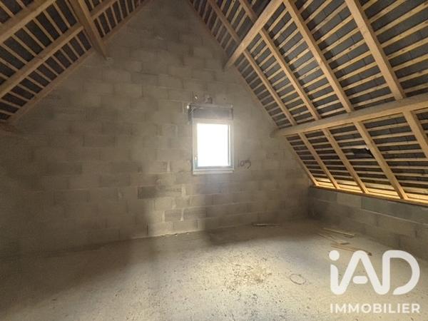 Maison à vendre 5 pièces 113,11 m² Montlouis-sur-Loire