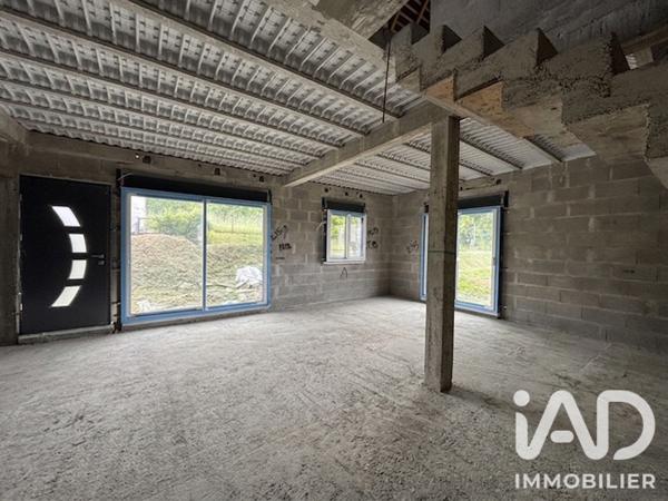 Maison à vendre 5 pièces 113,11 m² Montlouis-sur-Loire