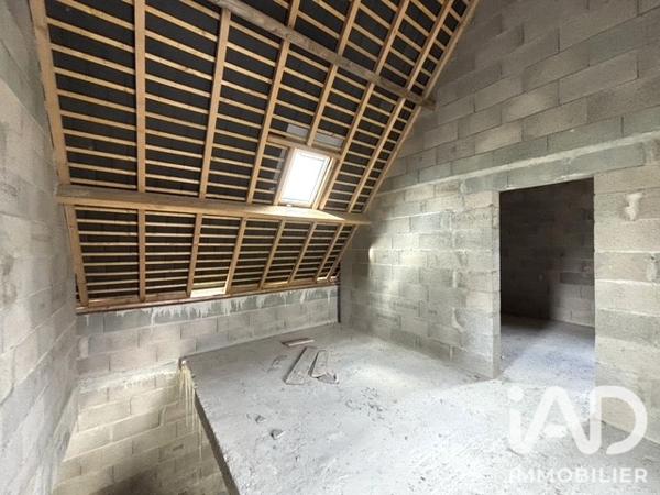 Maison à vendre 5 pièces 113,11 m² Montlouis-sur-Loire