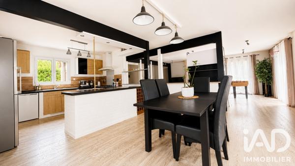 Maison à vendre 8 pièces 227 m² La Membrolle-sur-Choisille
