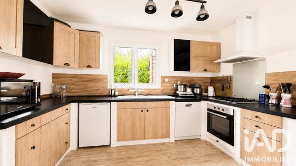 Maison à vendre 8 pièces 227 m² La Membrolle-sur-Choisille
