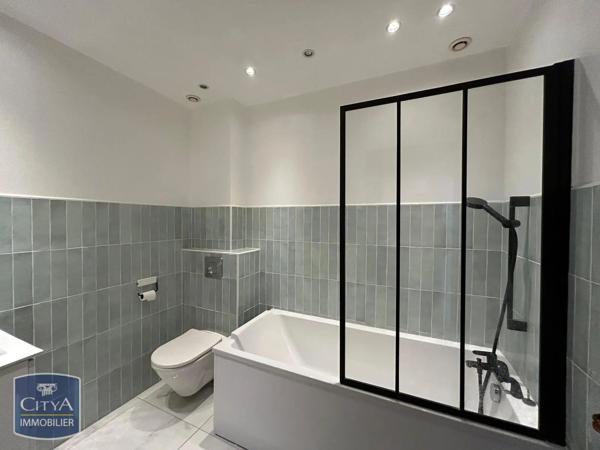 Appartement à louer 3 pièces 81.29m² Blois (41000)