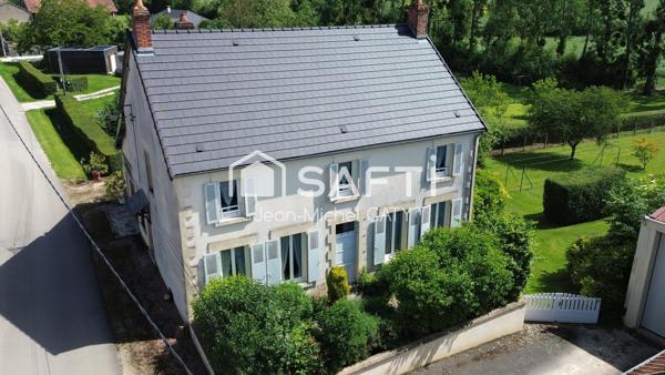 Maison de campagne avec 4 chambres, 1154 m² de terrain;