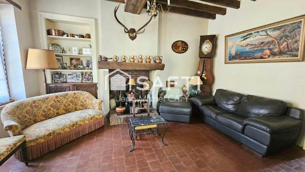 Maison de campagne avec 4 chambres, 1154 m² de terrain;