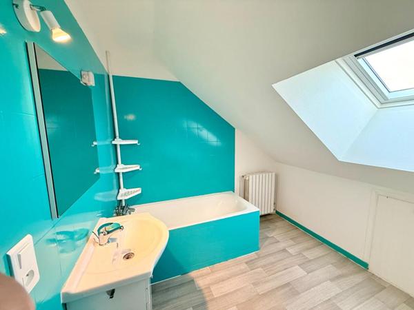 Maison sur sous-sol 5 pièces 4 chambres 110 m2
