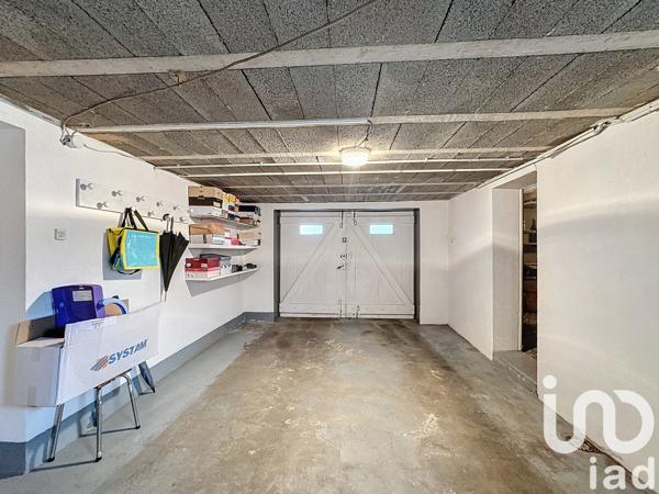 House for sale 4 rooms 105 m² Pers-Jussy