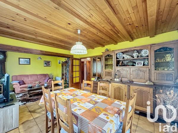 House for sale 4 rooms 105 m² Pers-Jussy