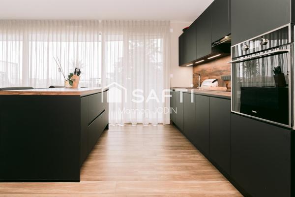 SUPERBE F3 RÉCENT AVEC BALCON & PARKING À TERVILLE