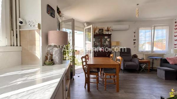 Vente                                                      Appartement
                        
                     4 pièces                      69 m2                     à Toulouse