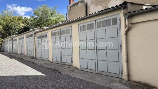 Vente                                                      Appartement
                        
                     4 pièces                      69 m2                     à Toulouse