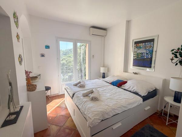 Maison à vendre  7 pièces - 140 m2 CAVALAIRE SUR MER - 83