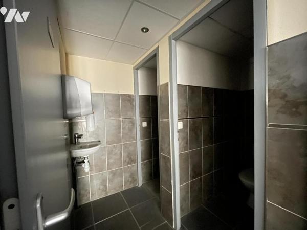 IMMEUBLE DE RAPPORT AVEC LOCAL PROFESSIONNEL ET APPARTEMENT TOIT TERRASSE