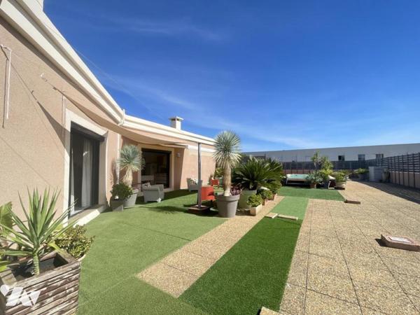 IMMEUBLE DE RAPPORT AVEC LOCAL PROFESSIONNEL ET APPARTEMENT TOIT TERRASSE