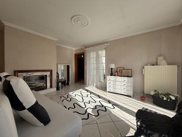 Maison 8 pièces 265 m2