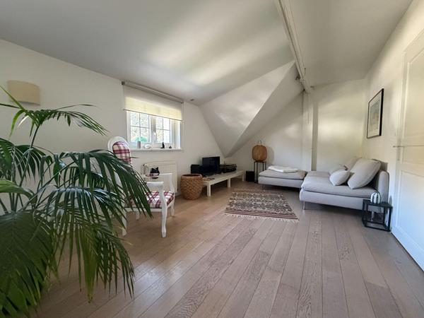 Maison 8 pièces 265 m2
