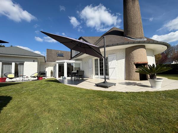Maison 8 pièces 265 m2