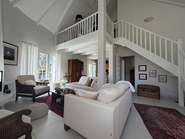 Maison 8 pièces 265 m2
