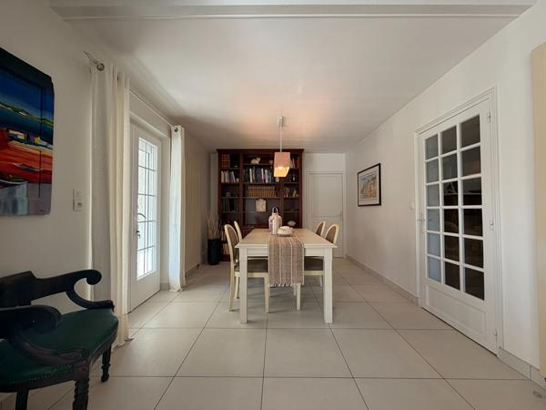 Maison 8 pièces 265 m2