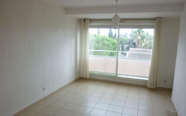 Appartement à louer    2 pièces • 38 m2 Agde