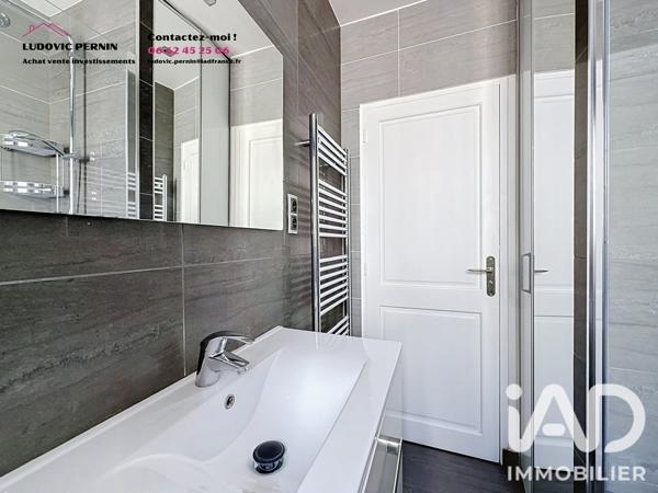 Appartement à vendre 4 pièces 76,87 m² Courbevoie