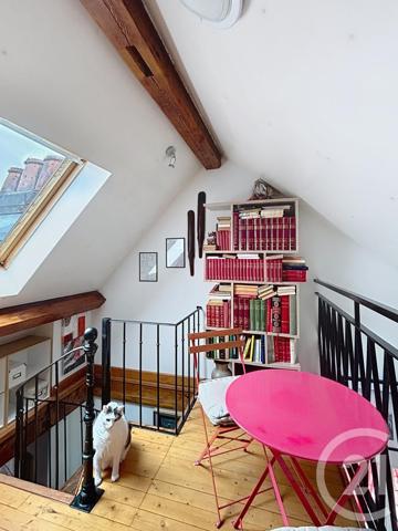 Appartement F4 à vendre  5 pièces - 106,40 m2 REMIREMONT - 88