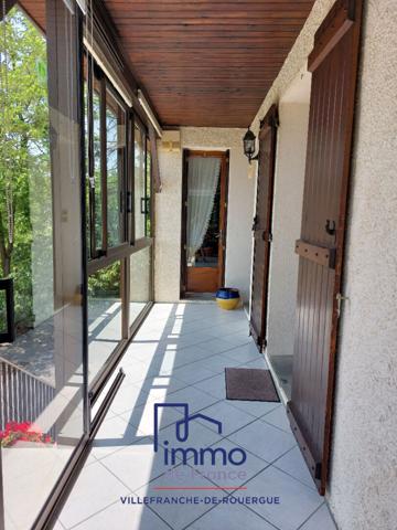 Maison T4  88m² sur sous-sol avec terrain 1900 m² en position dominante