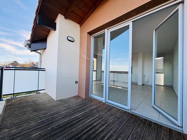Appartement Auzeville Tolosane 3 pièce(s) 63.80m2 dernier étage Terrasse