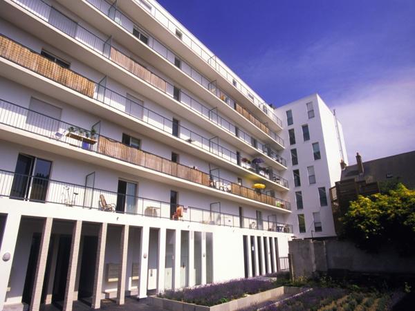 Appartement T3 NANTES Champ de Mars - 62.62 m2  897 Euros