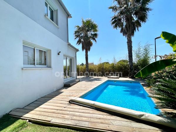 VILLA CONTEMPORAINE 4 PIÈCES 113 M2 PISCINE & GARAGE