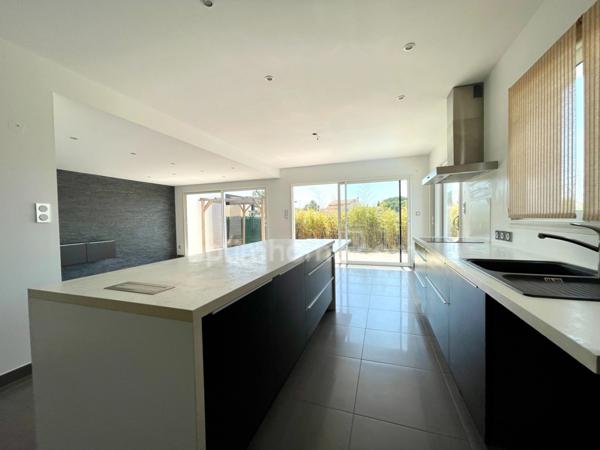 VILLA CONTEMPORAINE 4 PIÈCES 113 M2 PISCINE & GARAGE