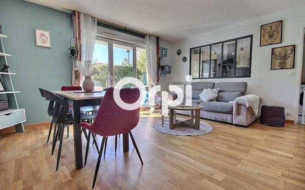Appartement à vendre    3 pièces • 64,20 m2 Élancourt