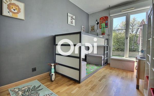Appartement à vendre    3 pièces • 64,20 m2 Élancourt