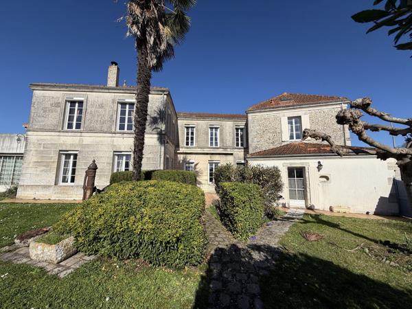 Maison occupée + Gite libre