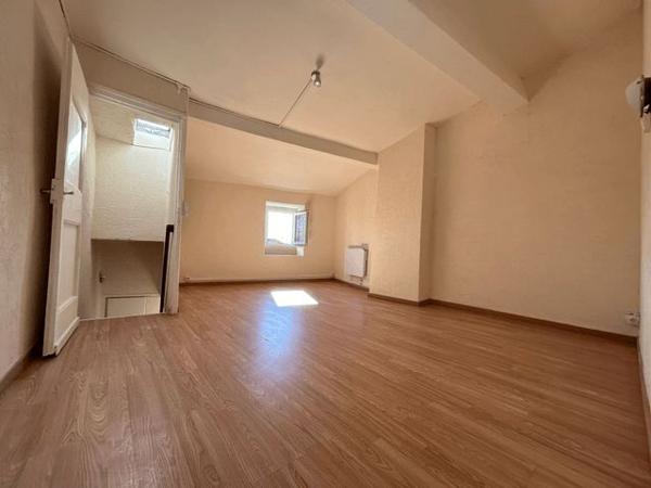 Location Maison 3 pièces 69.2 m² - 1 RUE DANTON Conques Sur Orbiel 11600