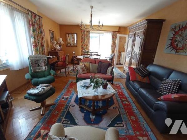 *** VIAGER OCCUPE ***  Femme de 82 ans.  Appartement T4 d'une superficie de 107.64m² idéalement...