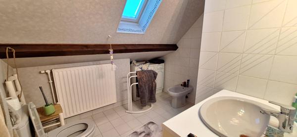 Maison  Bourgeoise spacieuse  de 171 m2  , 5 ch à vendre à Bourg-en-Bresse - Réf: Fs3380