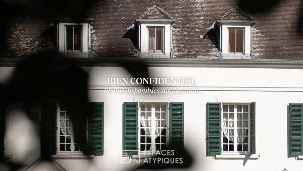 Maison de maître aux multiples projets nichée dans un parc arboré de 9 hectares