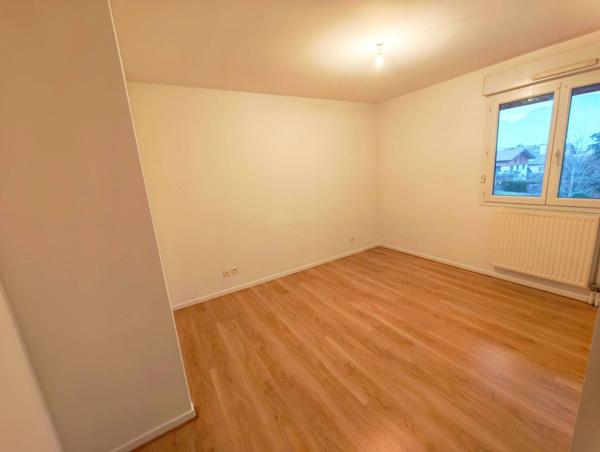 Appartement à louer - Saint-Jorioz 3 pièces de 69.28 m²