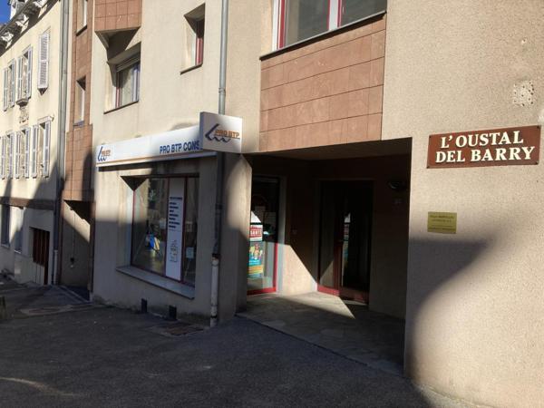 Rue St Cyrice, local commercial