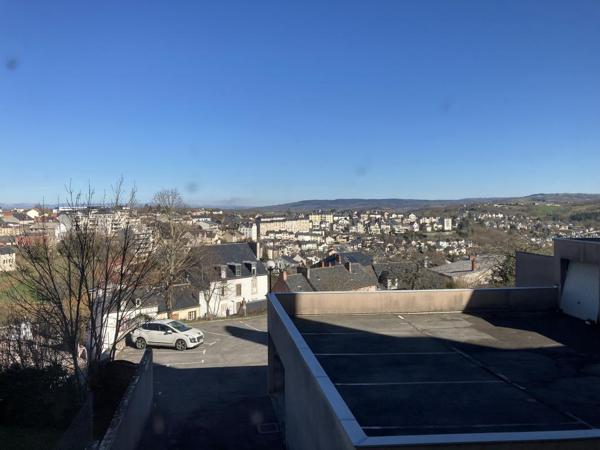 Rue St Cyrice, local commercial