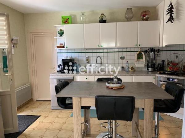 Maison 5 pièces - 115 m² Exclusivité efficity