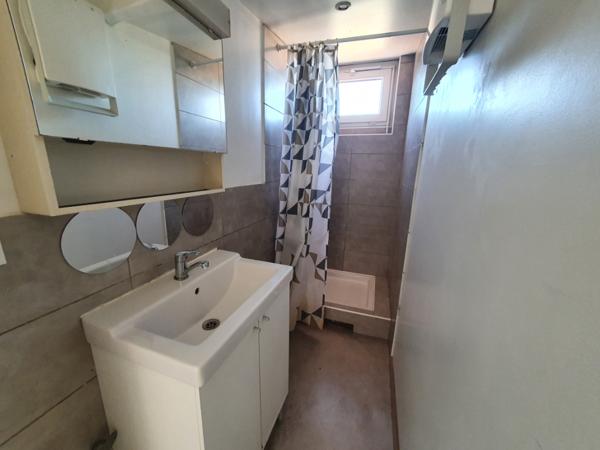 Appartement 2 pièces 56 m² Grand Charran à VALENCE