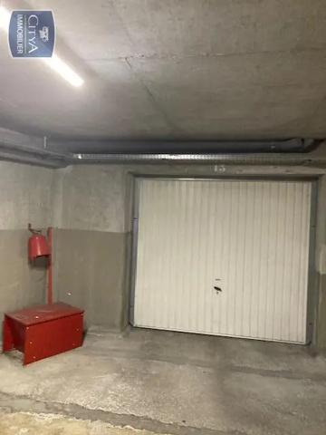 Parking à louer