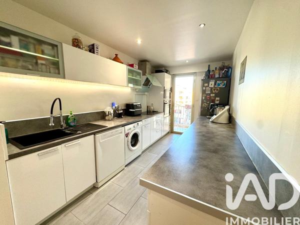 Appartement à vendre 3 pièces 75 m² Saint-Laurent-du-Var