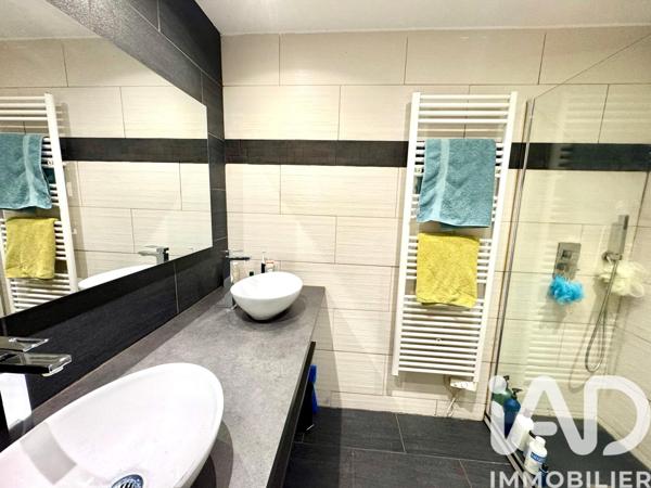 Appartement à vendre 3 pièces 75 m² Saint-Laurent-du-Var