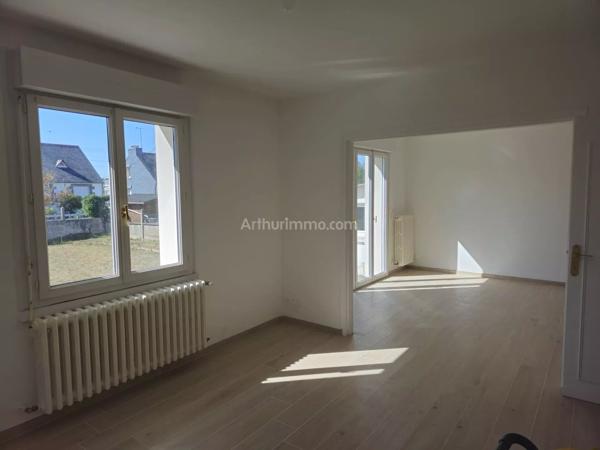 Location                                                      Maison
                        
                     4 pièces                      85 m2                     à Ploumagoar