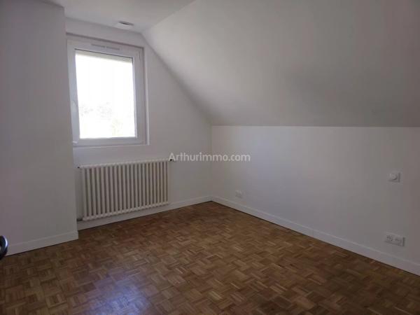 Location                                                      Maison
                        
                     4 pièces                      85 m2                     à Ploumagoar