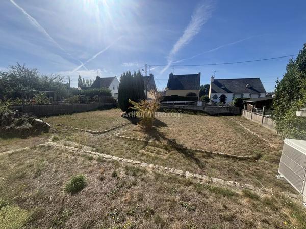 Location                                                      Maison
                        
                     4 pièces                      85 m2                     à Ploumagoar